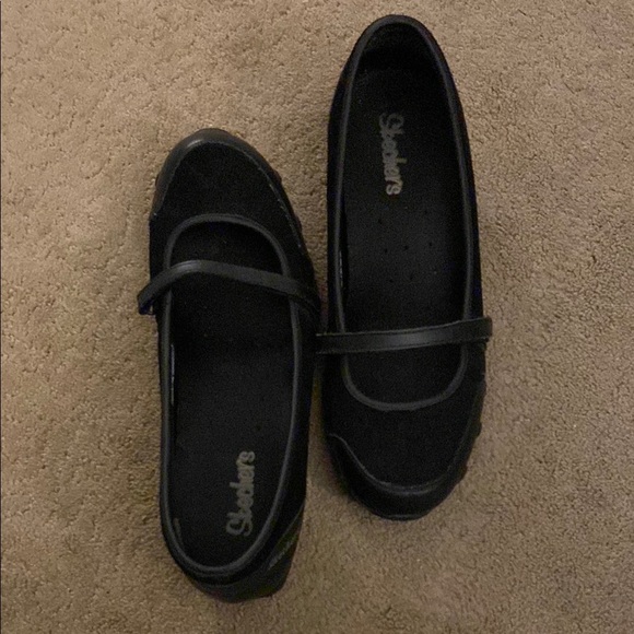 Skechers “SASSIES” Black Wedge Loafers with Suede Finish - Picture 1 of 10